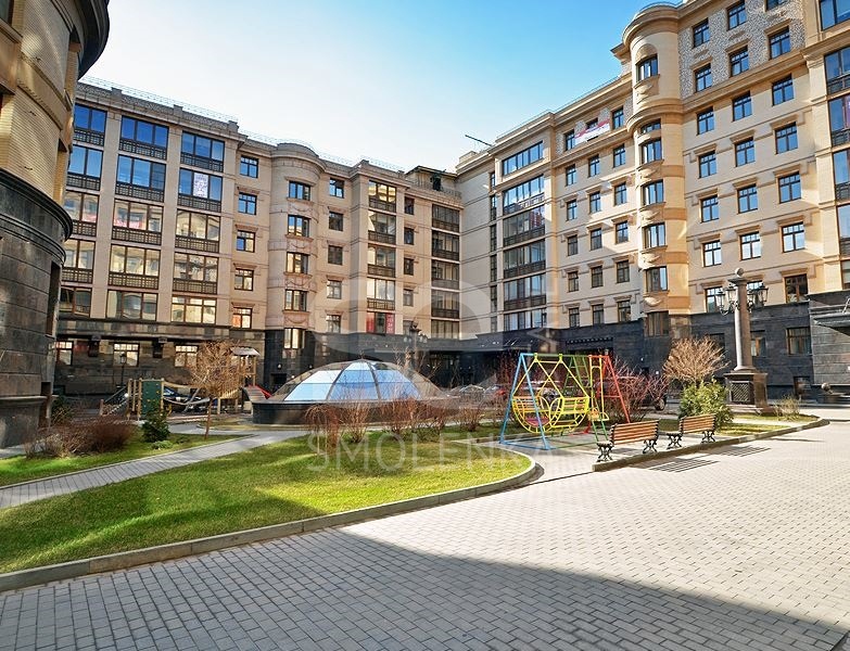 Аренда квартиры, площадь 340 кв.м., 2 этаж, ЖК Парк Палас, Хилков пер, 1