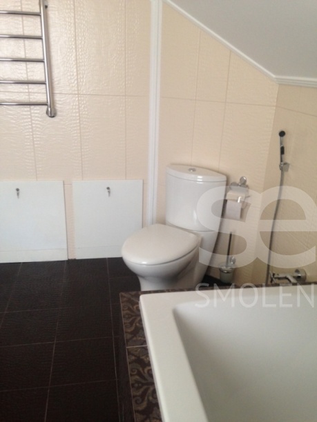 Продажа коттеджа, площадь 200 кв.м., Минское, пл. уч. 16 сот