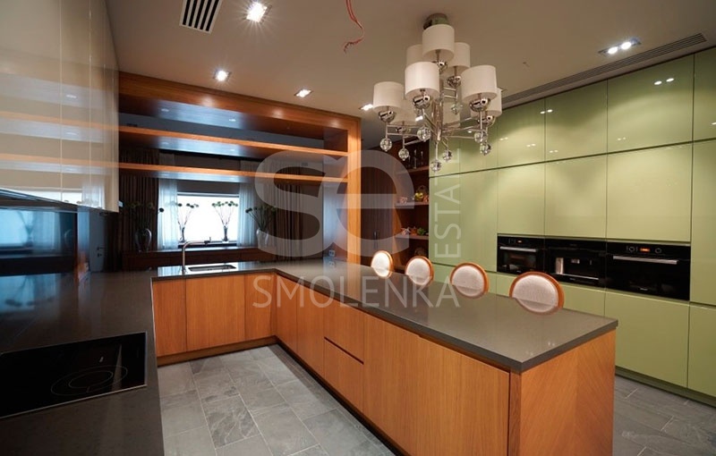 Продажа дома, площадь 950 кв.м., КП Жуковка-21, Рублево-Успенское, пл. уч. 50 сот