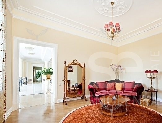 Продажа дома, площадь 2500 кв.м., КП Шервуд, Новорижское, пл. уч. 193 сот