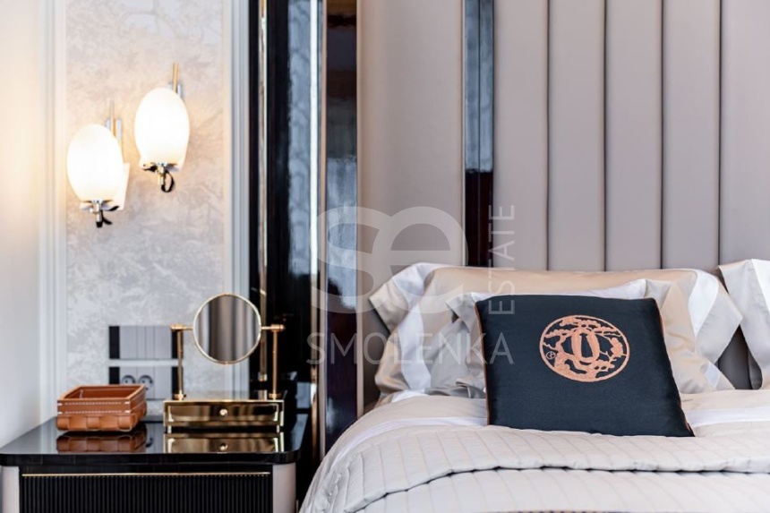 Продажа квартиры, площадь 241 кв.м., 6 этаж, ЖК Стольник, Малый Лёвшинский пер, 5к2