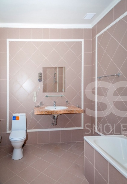 Продажа дома, площадь 1200 кв.м., Минское, пл. уч. 30 сот