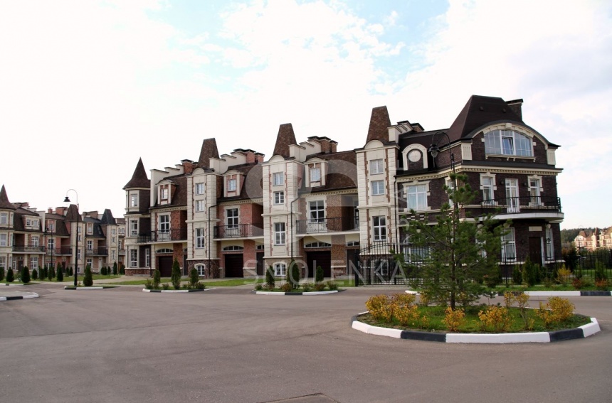 Продажа таунхауса, площадь 464 кв.м., КП Ильинка, Ильинское, пл. уч. 7 сот