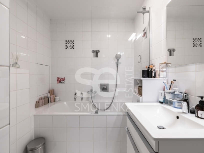 Продажа квартиры, площадь 130 кв.м., 13 этаж, ЖК Фортепиано, Ленинский пр-кт, 67к1