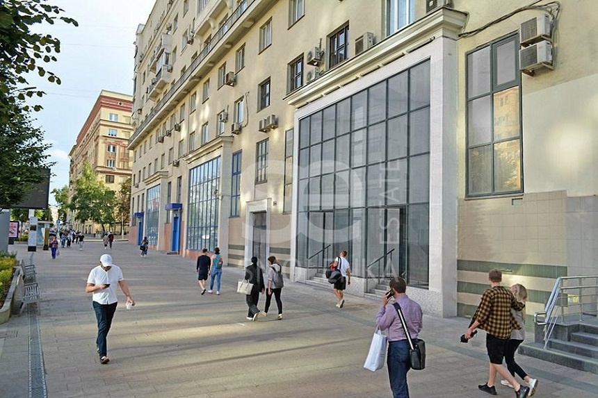 Продажа торговой площади, площадь 57.3 кв.м., 1 этаж, Земляной Вал ул, 14-16 стр. 1, район Басманный