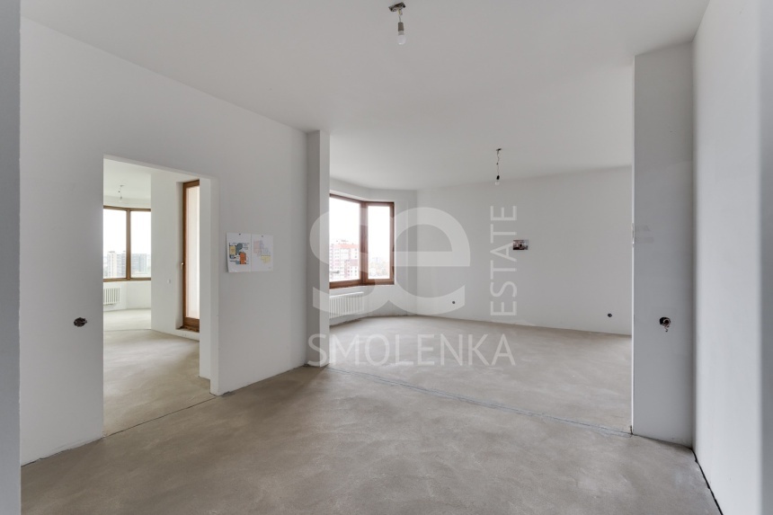 Продажа квартиры, площадь 121 кв.м., 2 этаж, ЖК ЖК "Вавилово", Архитектора Власова ул, 6
