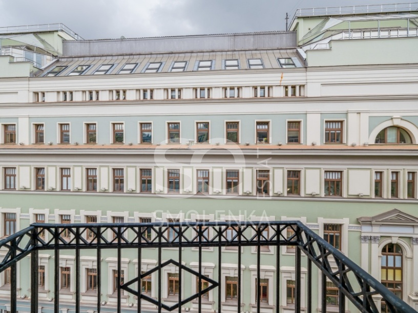 Аренда квартиры, площадь 225 кв.м., 5 этаж, Романов пер, 5