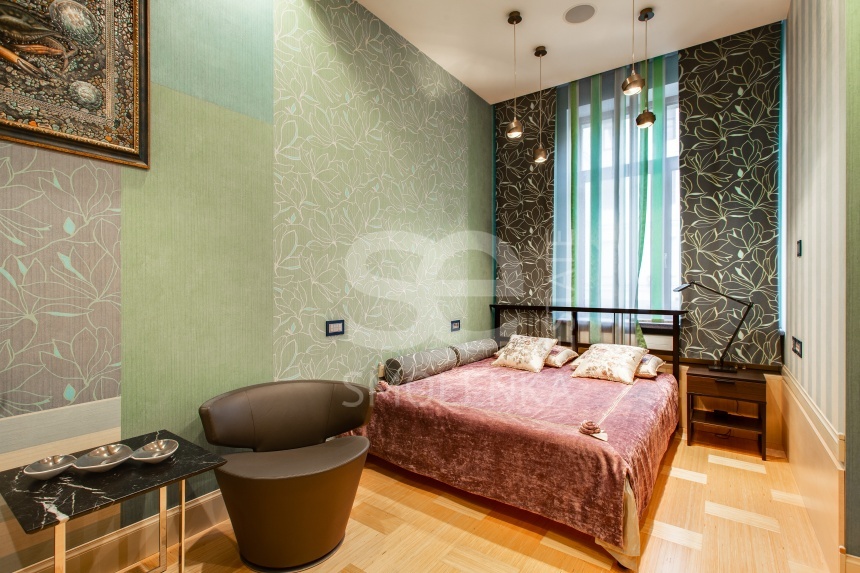 Продажа квартиры, площадь 125.8 кв.м., 2 этаж, Большой Палашёвский пер, 10