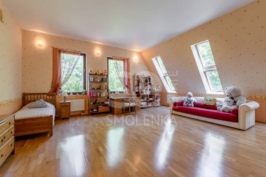 Продажа дома, площадь 350 кв.м., Дмитровское, пл. уч. 25 сот