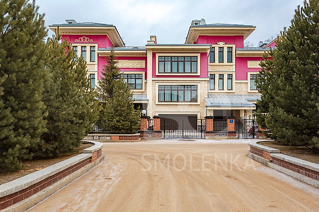 Продажа таунхауса, площадь 895 кв.м., КП Азарово Южное, Рублево-Успенское, пл. уч. 5 сот