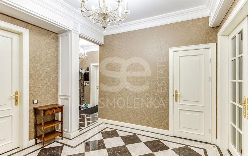 Продажа квартиры, площадь 146 кв.м., 4 этаж, Климентовский пер, 2