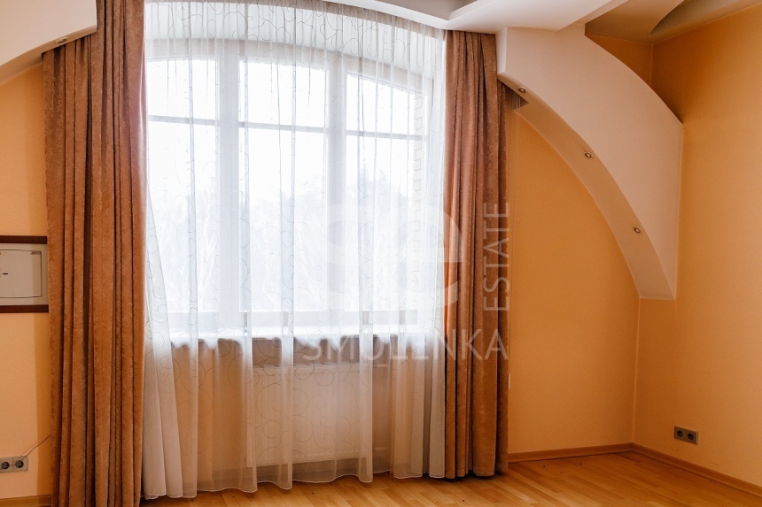 Продажа квартиры, площадь 467 кв.м., 6 этаж, Сосновая ул, 16к1