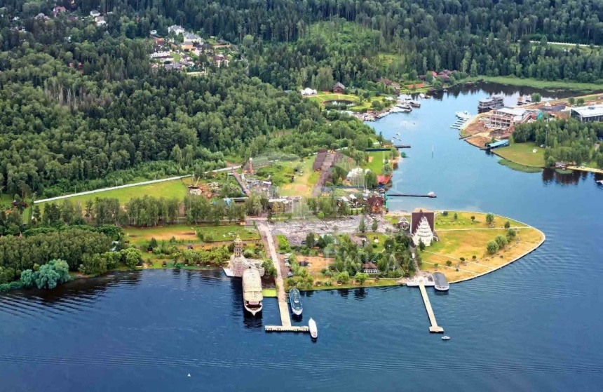 Продажа дома, площадь 350 кв.м., Дмитровское, пл. уч. 25 сот