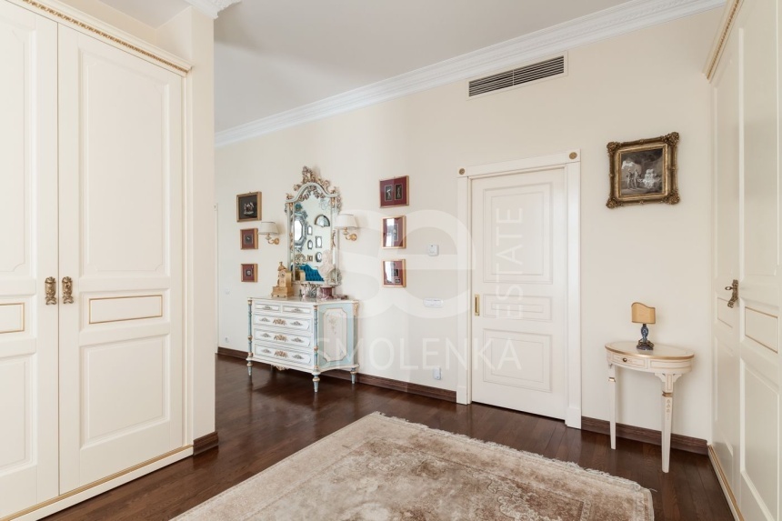 Продажа квартиры, площадь 151.9 кв.м., 5 этаж, ЖК Шоколад, Тетеринский пер, 18стр2