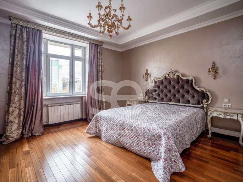 Продажа квартиры, площадь 165 кв.м., 4 этаж, ЖК Вектор-хаус, Ивана Бабушкина ул, 10
