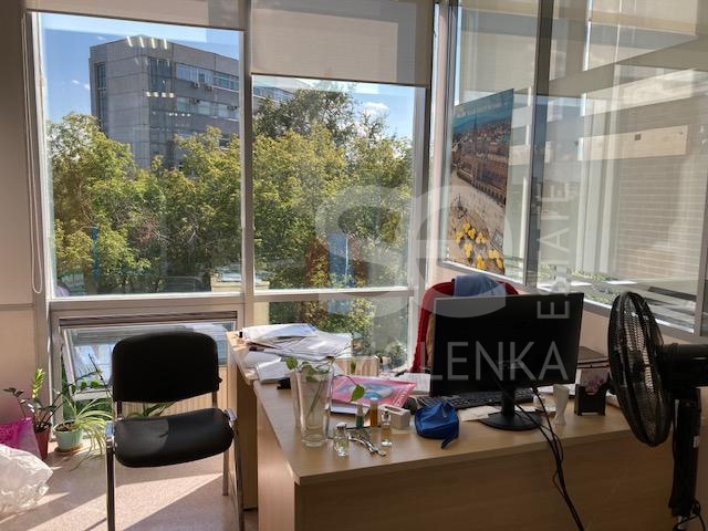 Продажа офиса, площадь 304.6 кв.м., 3 этаж, Варшавское ш, 1, район Донской