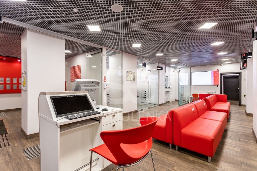 Аренда помещения свободного назначения, площадь 421.75 кв.м., 1 этаж, Тимура Фрунзе ул, 11к2, район Хамовники