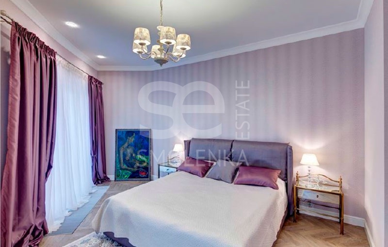 Продажа квартиры, площадь 198 кв.м., 5 этаж, Никитская Б. ул, 45