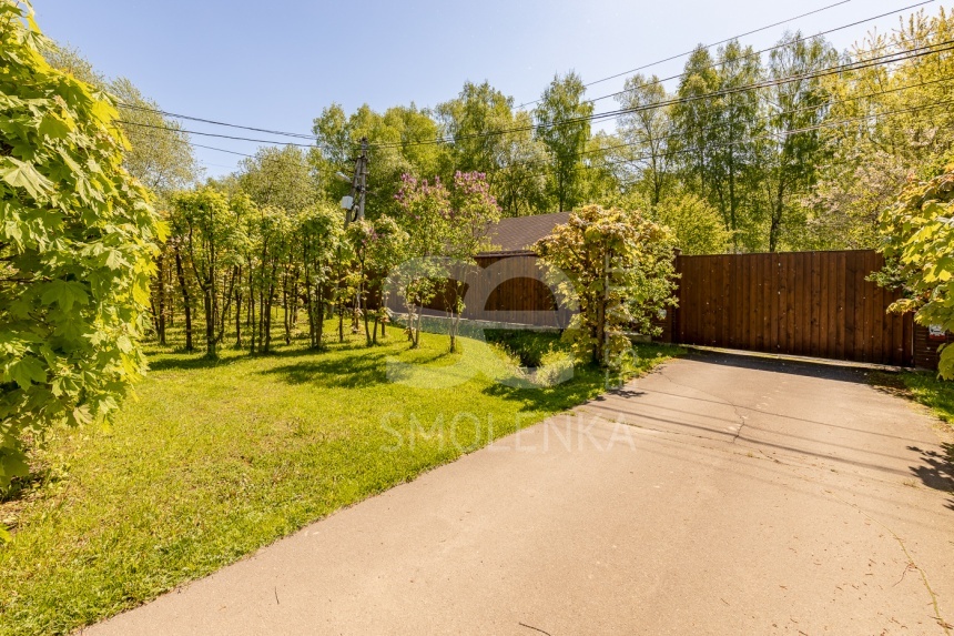 Продажа дома, площадь 350 кв.м., Дмитровское, пл. уч. 25 сот