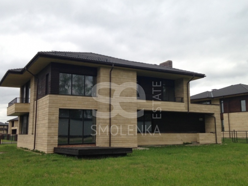 Продажа дома, площадь 350 кв.м., Минское, пл. уч. 16 сот