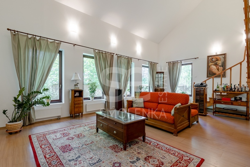 Продажа дома, площадь 350 кв.м., Дмитровское, пл. уч. 25 сот