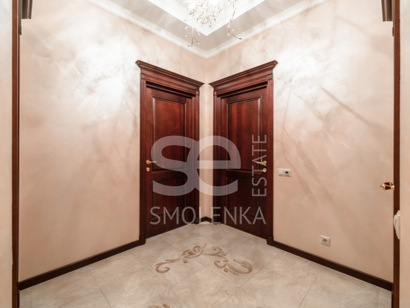 Продажа квартиры, площадь 165 кв.м., 4 этаж, ЖК Вектор-хаус, Ивана Бабушкина ул, 10