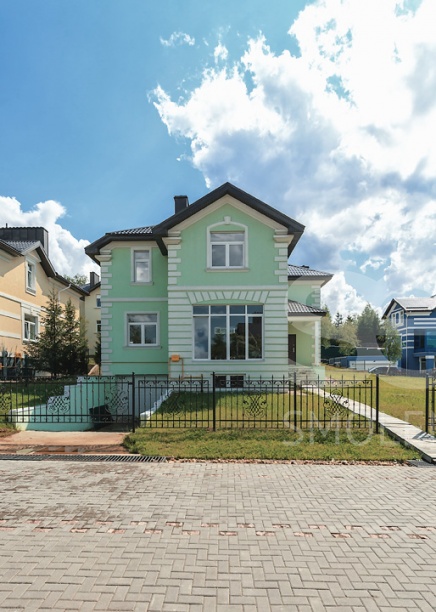 Продажа дома, площадь 330 кв.м., КП Усово-8, Рублево-Успенское, пл. уч. 8 сот