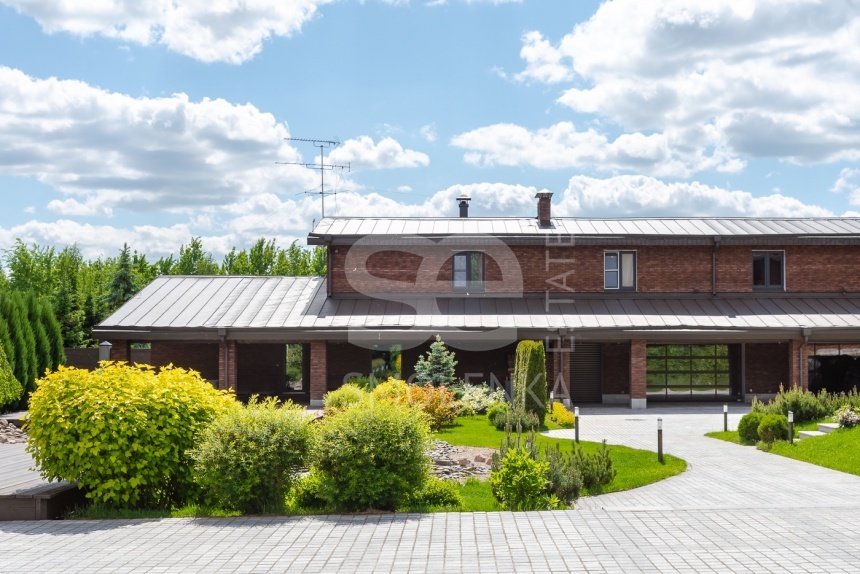Продажа дома, площадь 850 кв.м., КП Никольская слобода, Новорижское, пл. уч. 45.8 сот