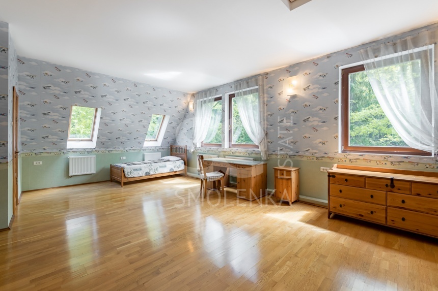 Продажа дома, площадь 350 кв.м., Дмитровское, пл. уч. 25 сот