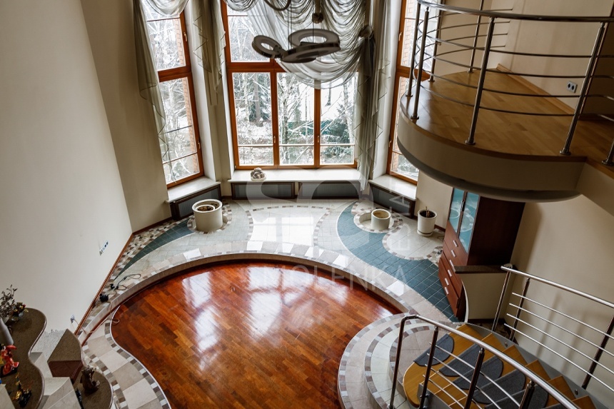 Продажа квартиры, площадь 467 кв.м., 6 этаж, Сосновая ул, 16к1