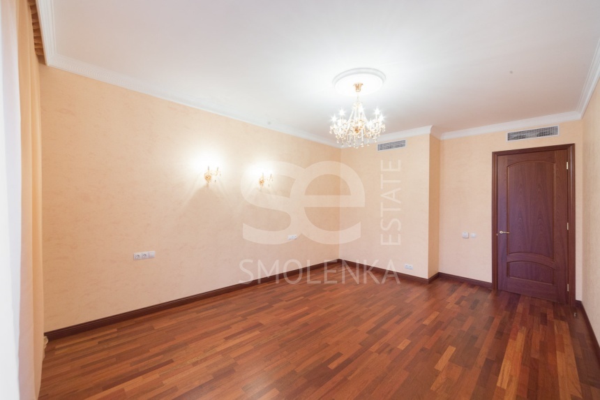 Продажа квартиры, площадь 215 кв.м., 6 этаж, ЖК Трилогия, Трехгорный Вал ул, 14с1