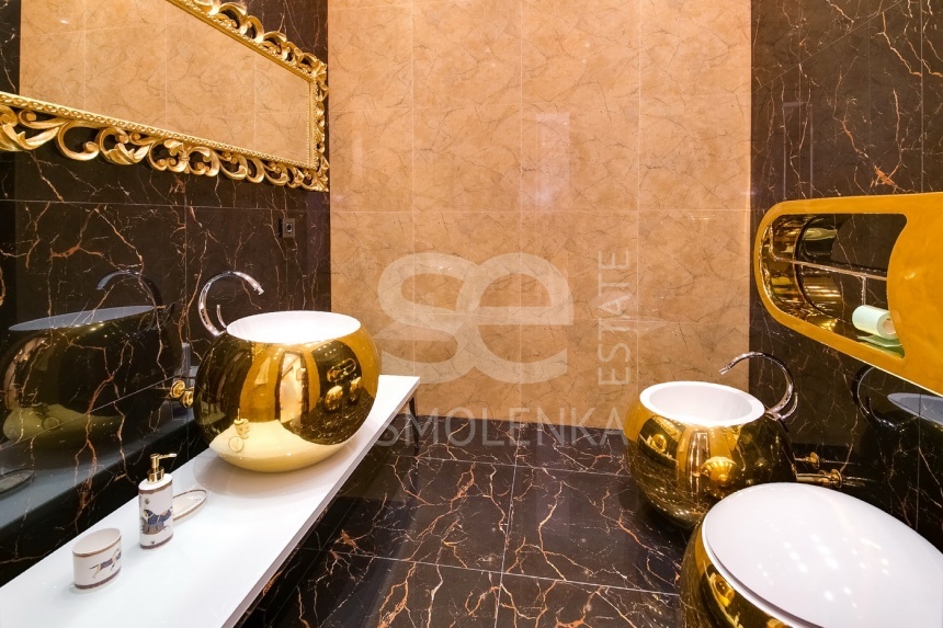 Продажа дома, площадь 980 кв.м., КП Монолит, Новорижское, пл. уч. 35 сот