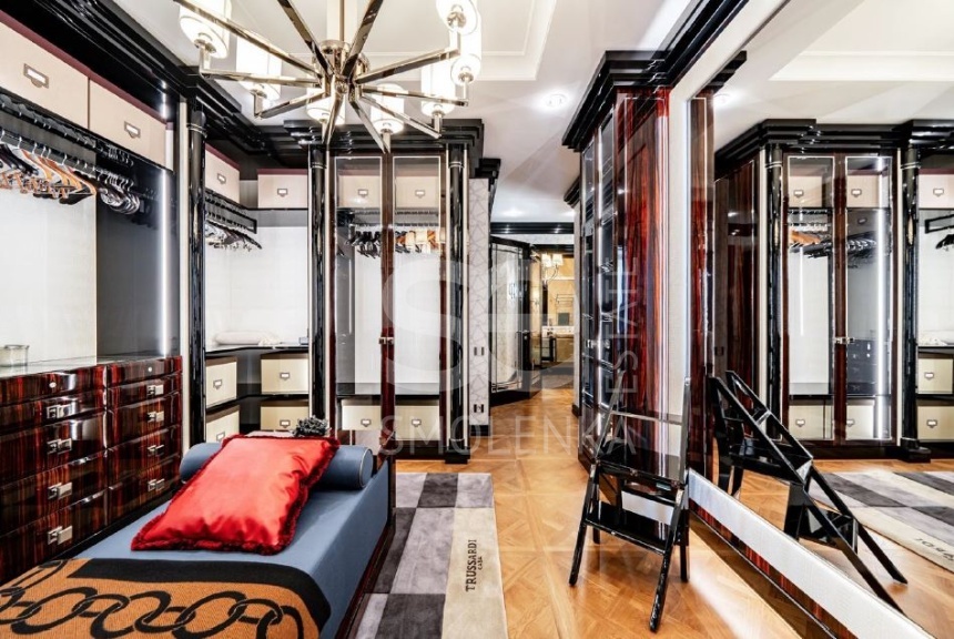 Продажа квартиры, площадь 241 кв.м., 6 этаж, ЖК Стольник, Малый Лёвшинский пер, 5к2