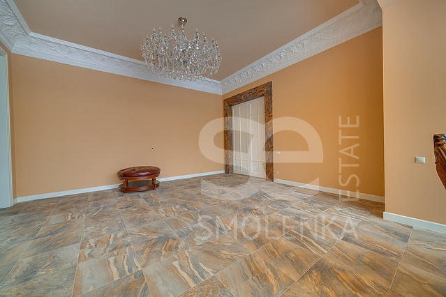 Продажа дома, площадь 419.8 кв.м., КП Азарово Южное, Рублево-Успенское, пл. уч. 18.5 сот