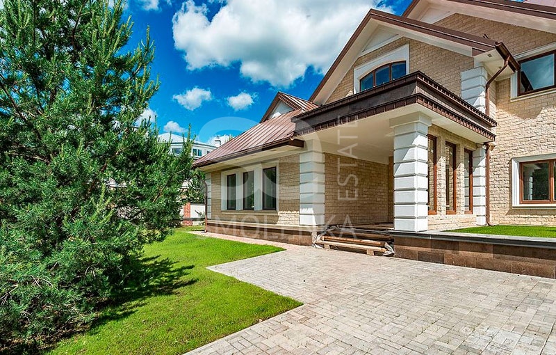 Продажа дома, площадь 635 кв.м., КП Азарово Южное, Рублево-Успенское, пл. уч. 27.3 сот