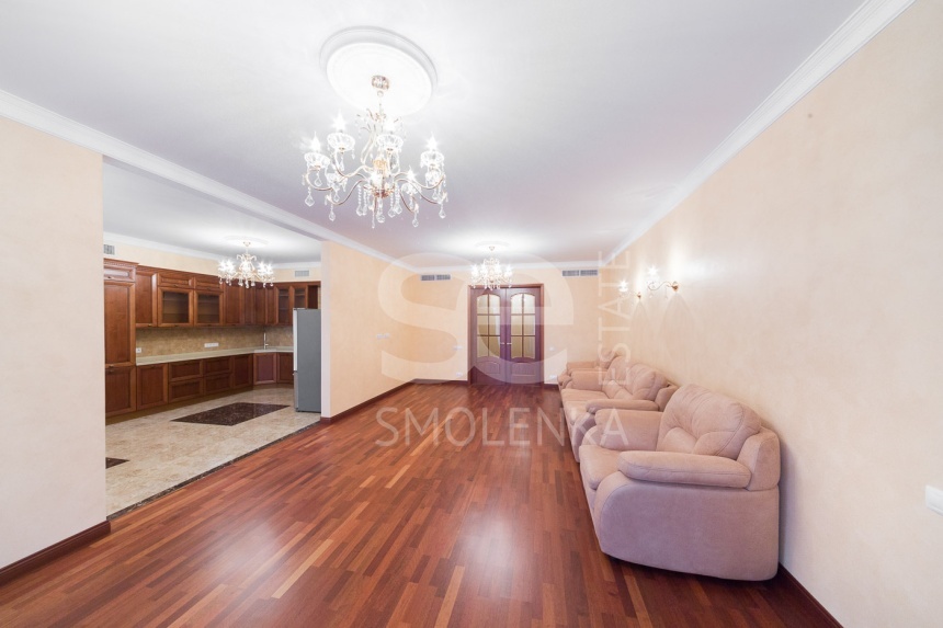 Продажа квартиры, площадь 215 кв.м., 6 этаж, ЖК Трилогия, Трехгорный Вал ул, 14с1