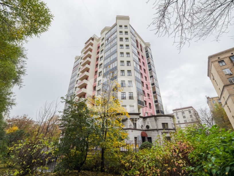 Аренда квартиры, площадь 257.8 кв.м., 3 этаж, Победы пл, 2к3