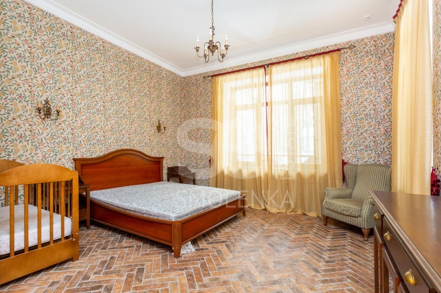 Аренда дома, площадь 830 кв.м., 54, Дмитровское, пл. уч. 65 сот