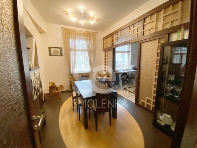 Продажа квартиры, площадь 154 кв.м., 3 этаж, 1-й Зачатьевский пер, 6стр1