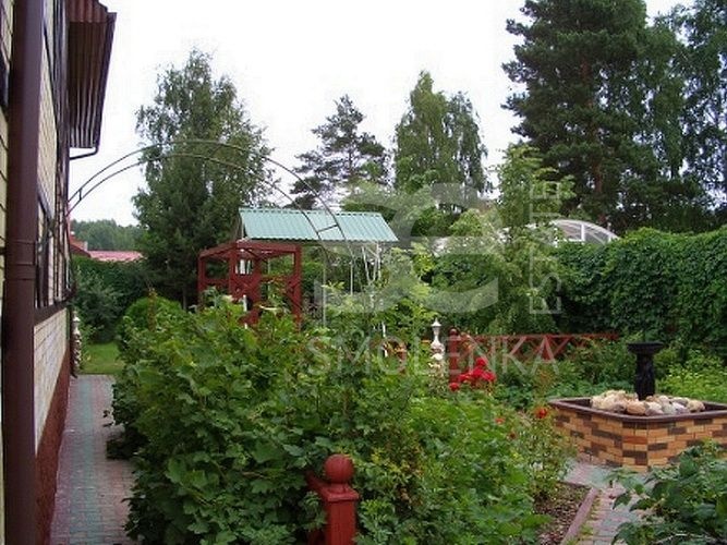 Продажа коттеджа, площадь 350 кв.м., КП НИИ Радио, Минское, пл. уч. 15 сот