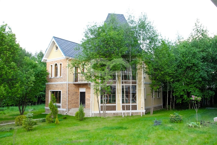 Продажа дома, площадь 300 кв.м., КП Воскресение, Можайское, пл. уч. 12 сот