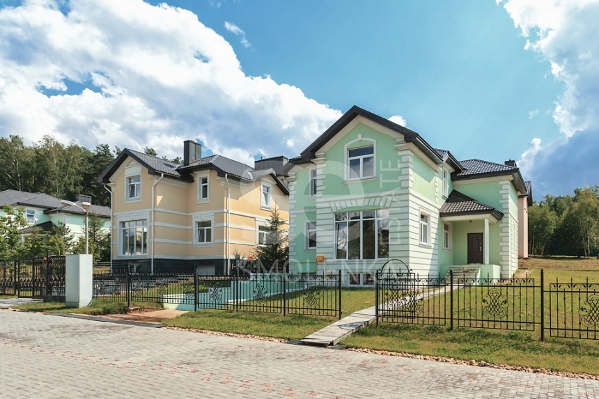 Продажа дома, площадь 330 кв.м., КП Усово-8, Рублево-Успенское, пл. уч. 8 сот