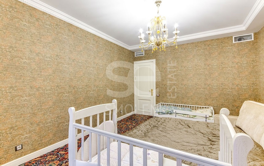 Продажа квартиры, площадь 146 кв.м., 4 этаж, Климентовский пер, 2