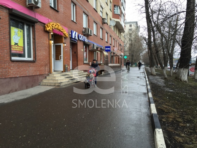 Аренда торговой площади, площадь 334.1 кв.м., 1 этаж, Трофимова ул, 33, район Южнопортовый