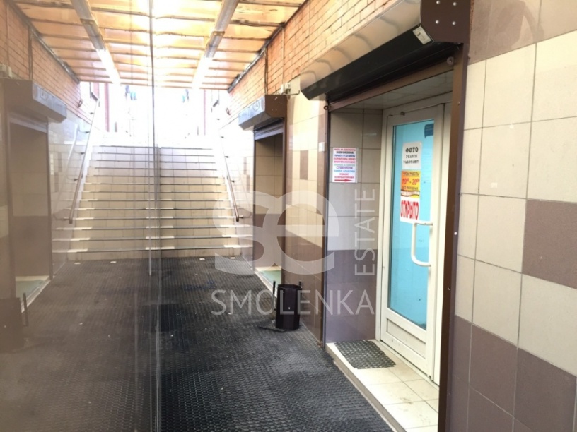 Аренда торговой площади, площадь 334.1 кв.м., 1 этаж, Трофимова ул, 33, район Южнопортовый