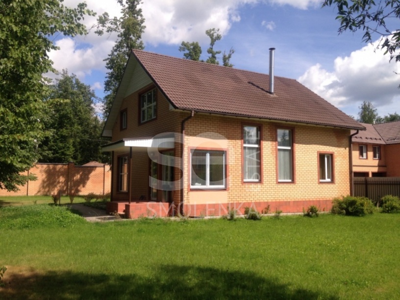 Продажа коттеджа, площадь 200 кв.м., Минское, пл. уч. 16 сот