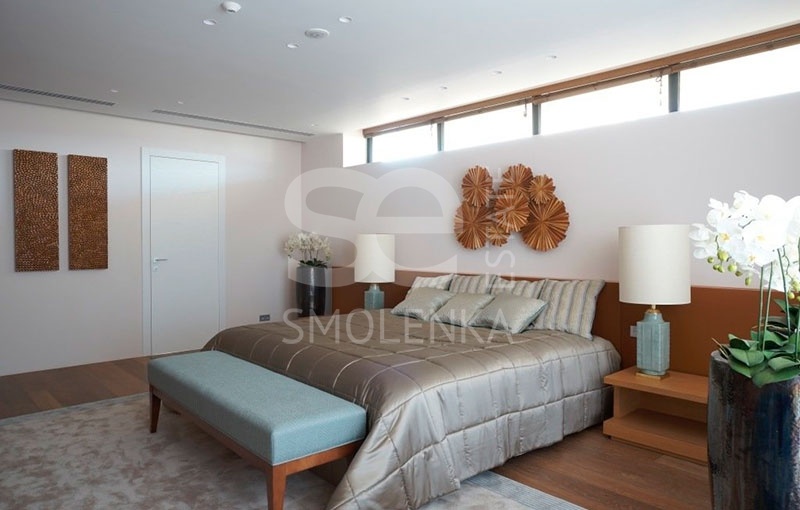 Продажа дома, площадь 950 кв.м., КП Жуковка-21, Рублево-Успенское, пл. уч. 50 сот