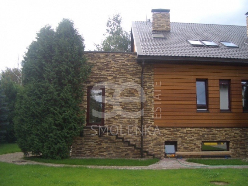 Продажа дома, площадь 415 кв.м., Можайское, пл. уч. 12 сот