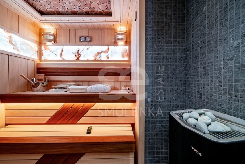 Продажа квартиры, площадь 241 кв.м., 6 этаж, ЖК Стольник, Малый Лёвшинский пер, 5к2