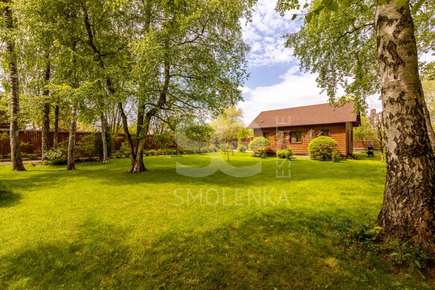 Продажа дома, площадь 350 кв.м., Дмитровское, пл. уч. 25 сот